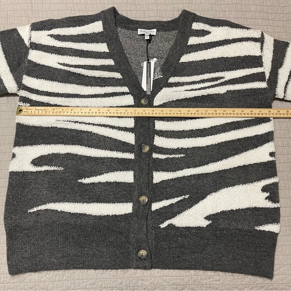 Michael Stars Charcoal Combo Nell Cardigan Zebra Thick Sweater Size 2X - Picture 7 of 10